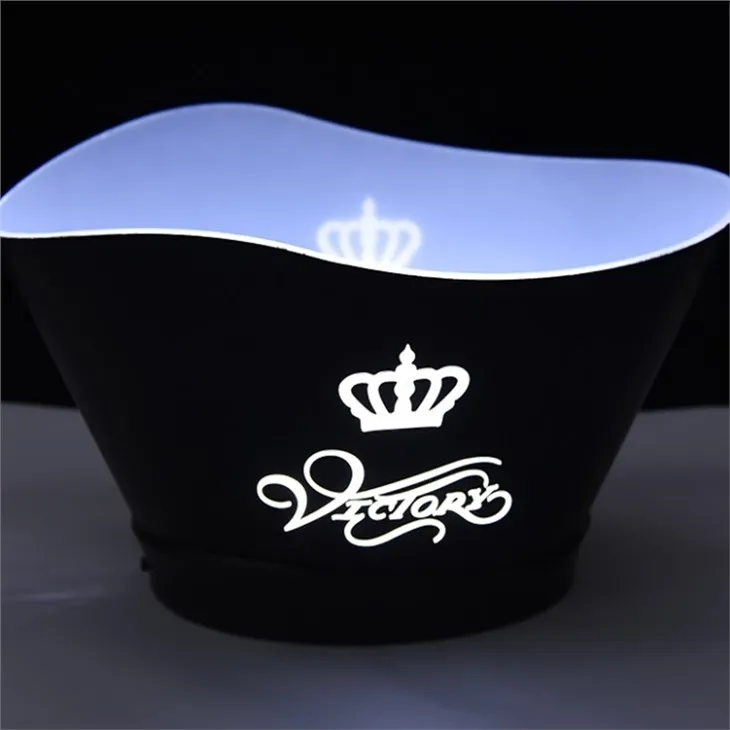 Victory vein süttib LED -jääämber