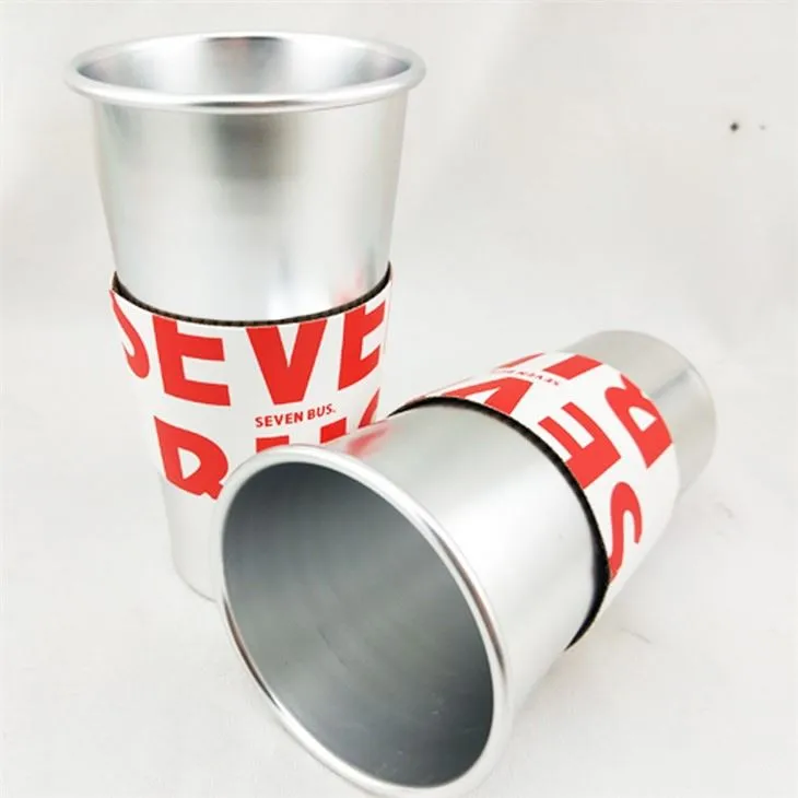 Retro alumiiniumist tassid